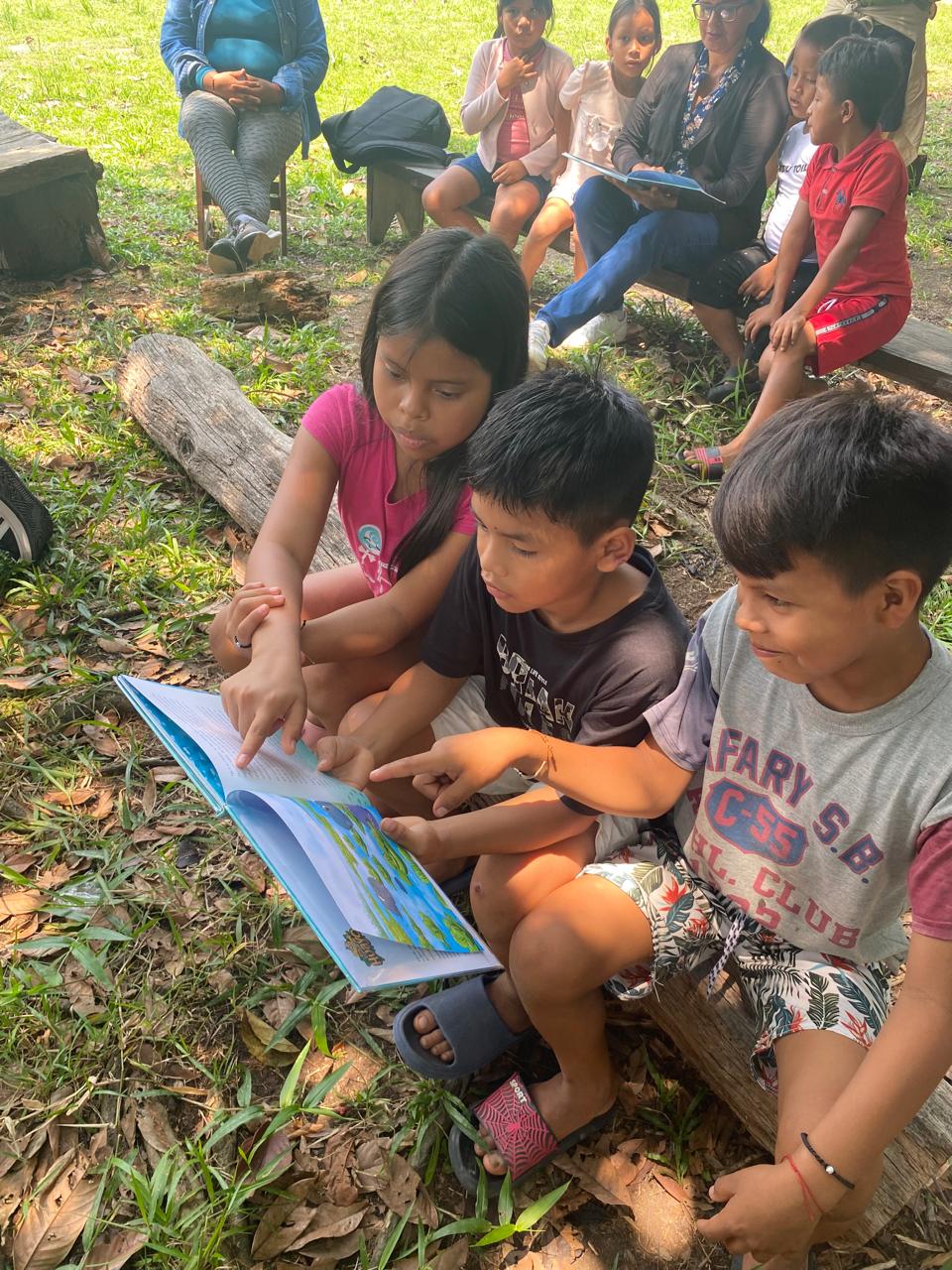 Niños en la comunidad